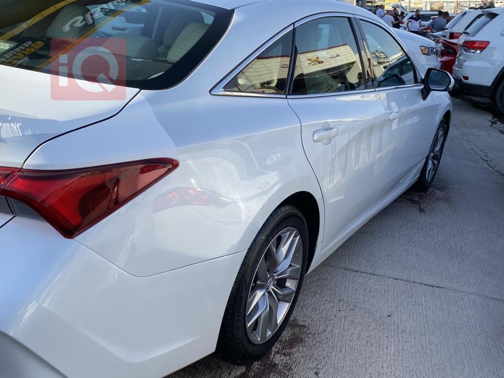 Toyota Avalon